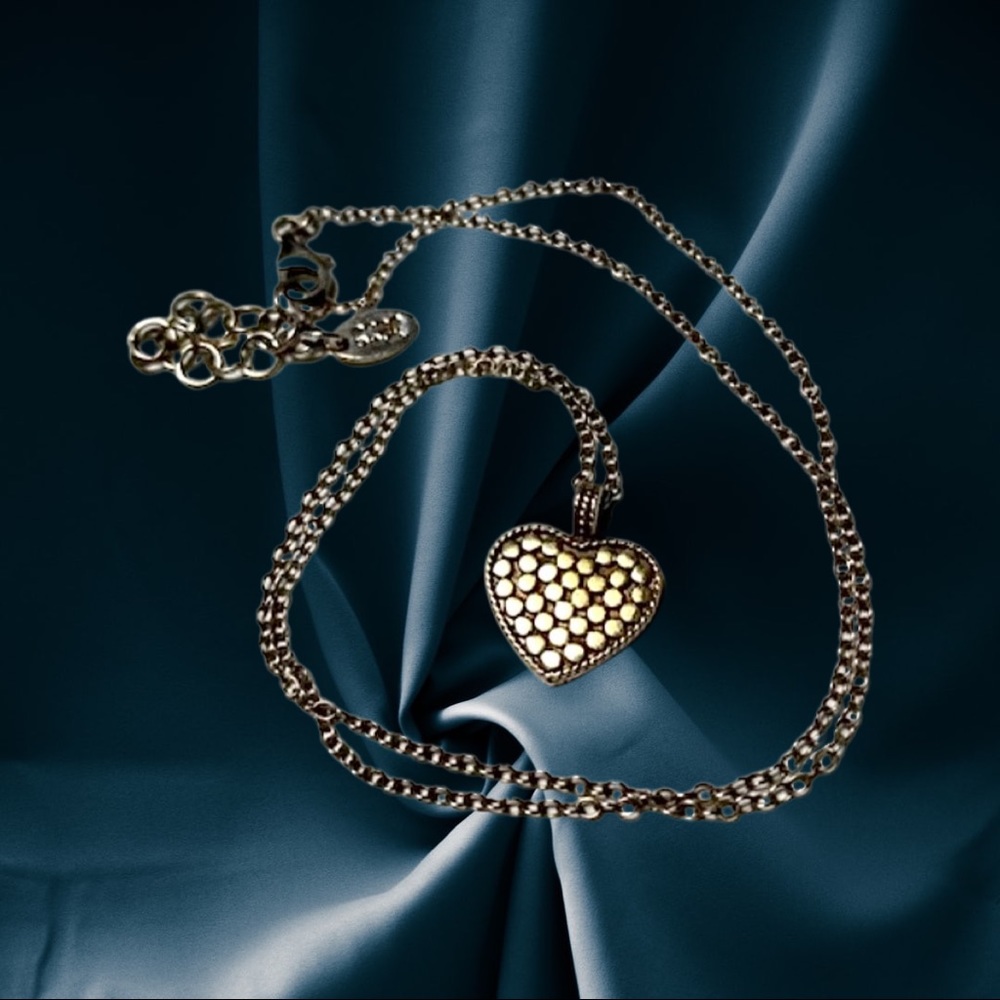 Anna Beck Gili Reversible Clover Pendant Necklace